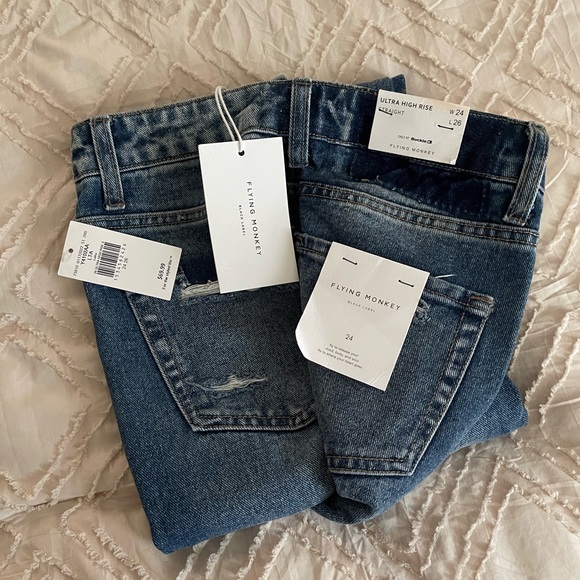 Fly monkey Capri black label exclusive to buckle ! Size 24 high wasted capris! - Picture 1 of 4